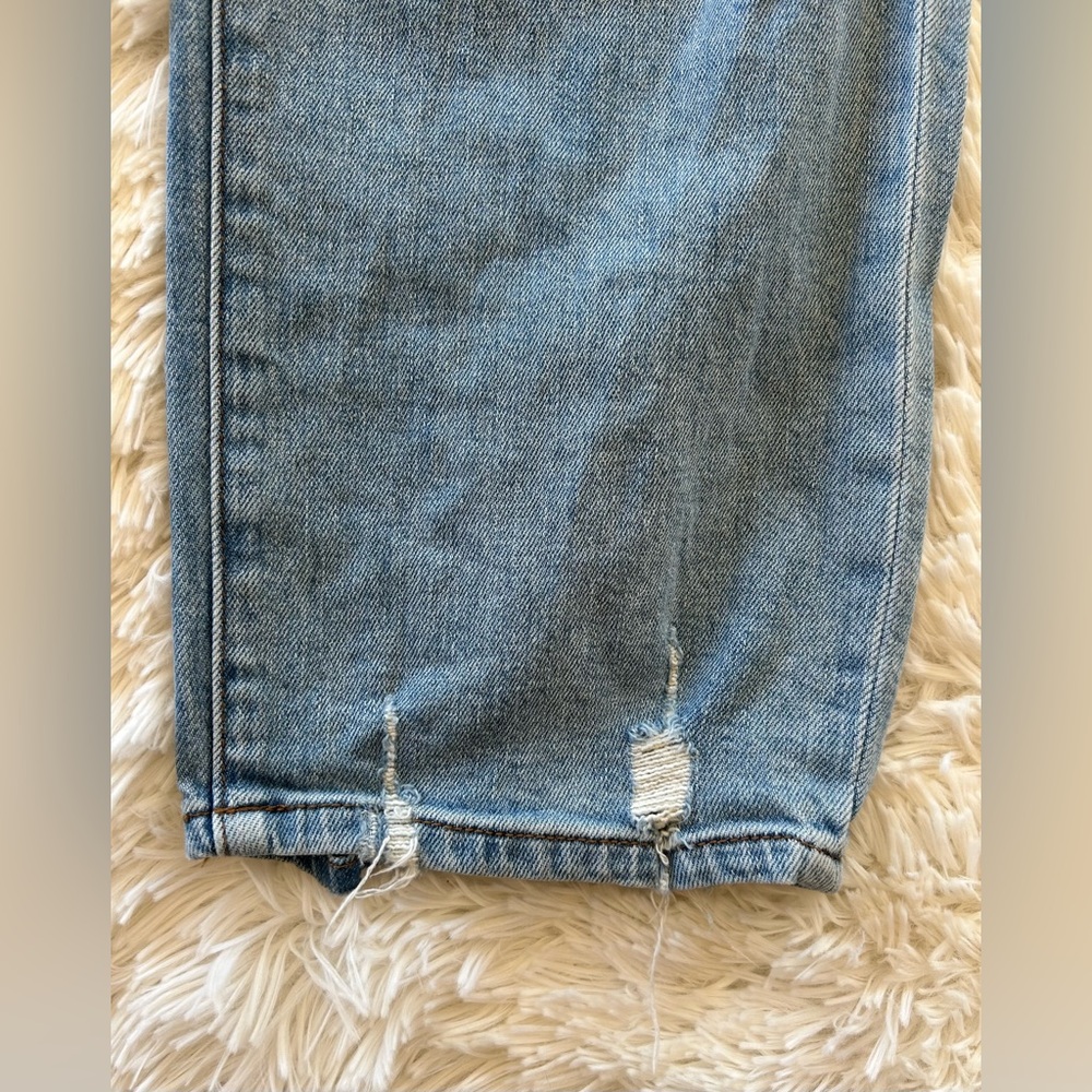 Kut from the Kloth | High Rise Christine Straight Leg Jeans - Picture 9 of 15